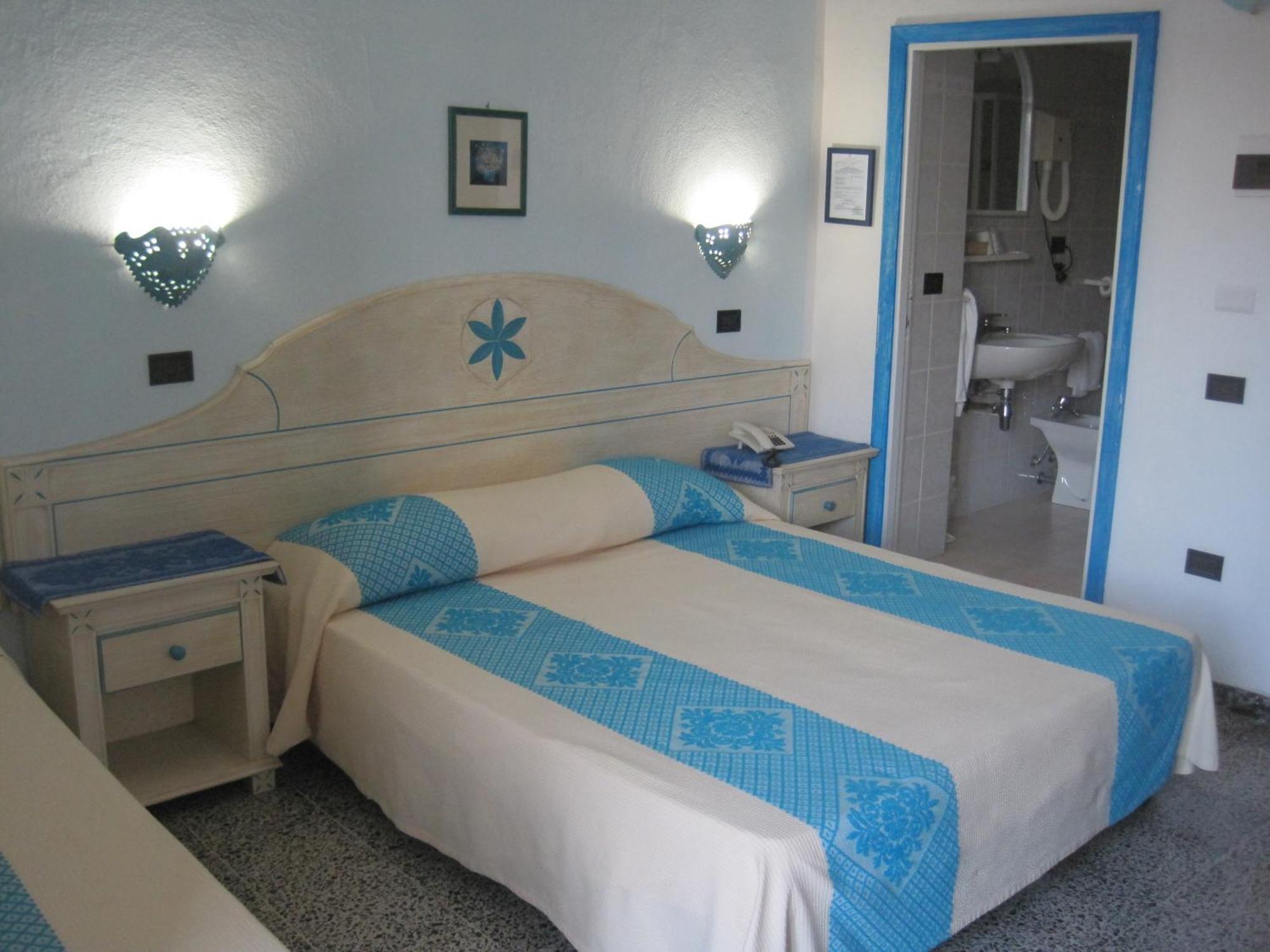 Hotel Moderno Santa Teresa Gallura Δωμάτιο φωτογραφία