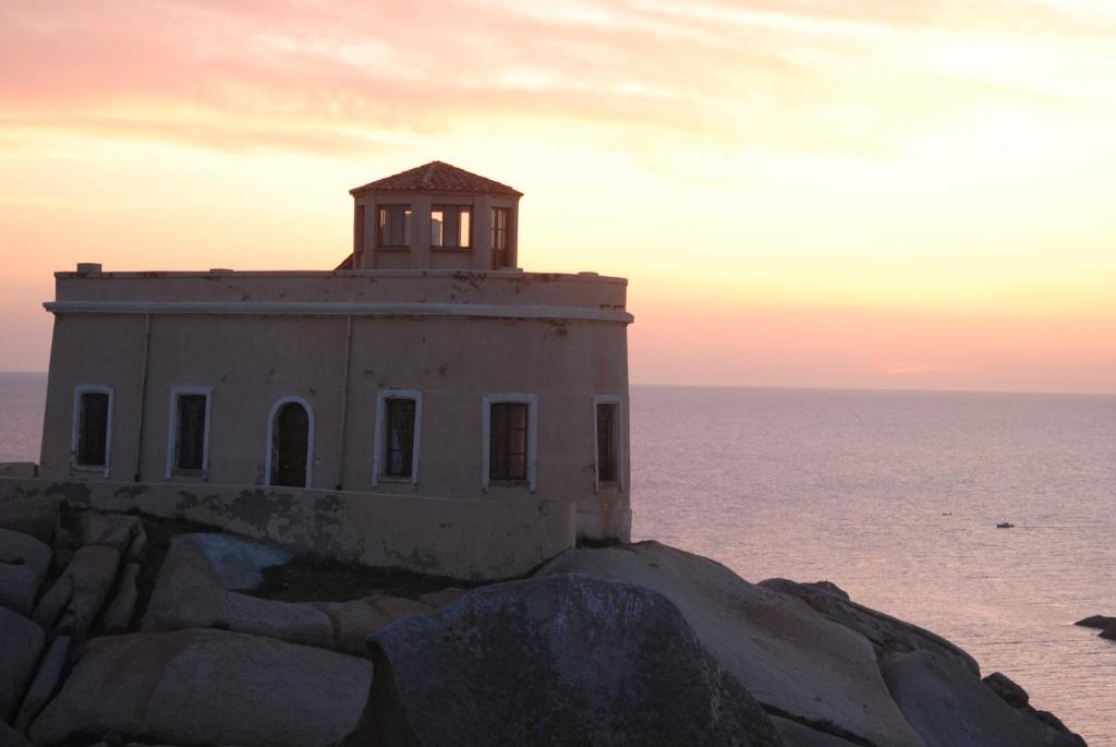 Hotel Moderno Santa Teresa Gallura Εξωτερικό φωτογραφία